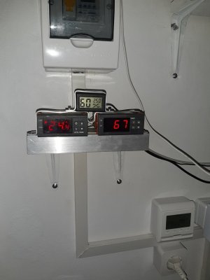 20230822_221518.jpg